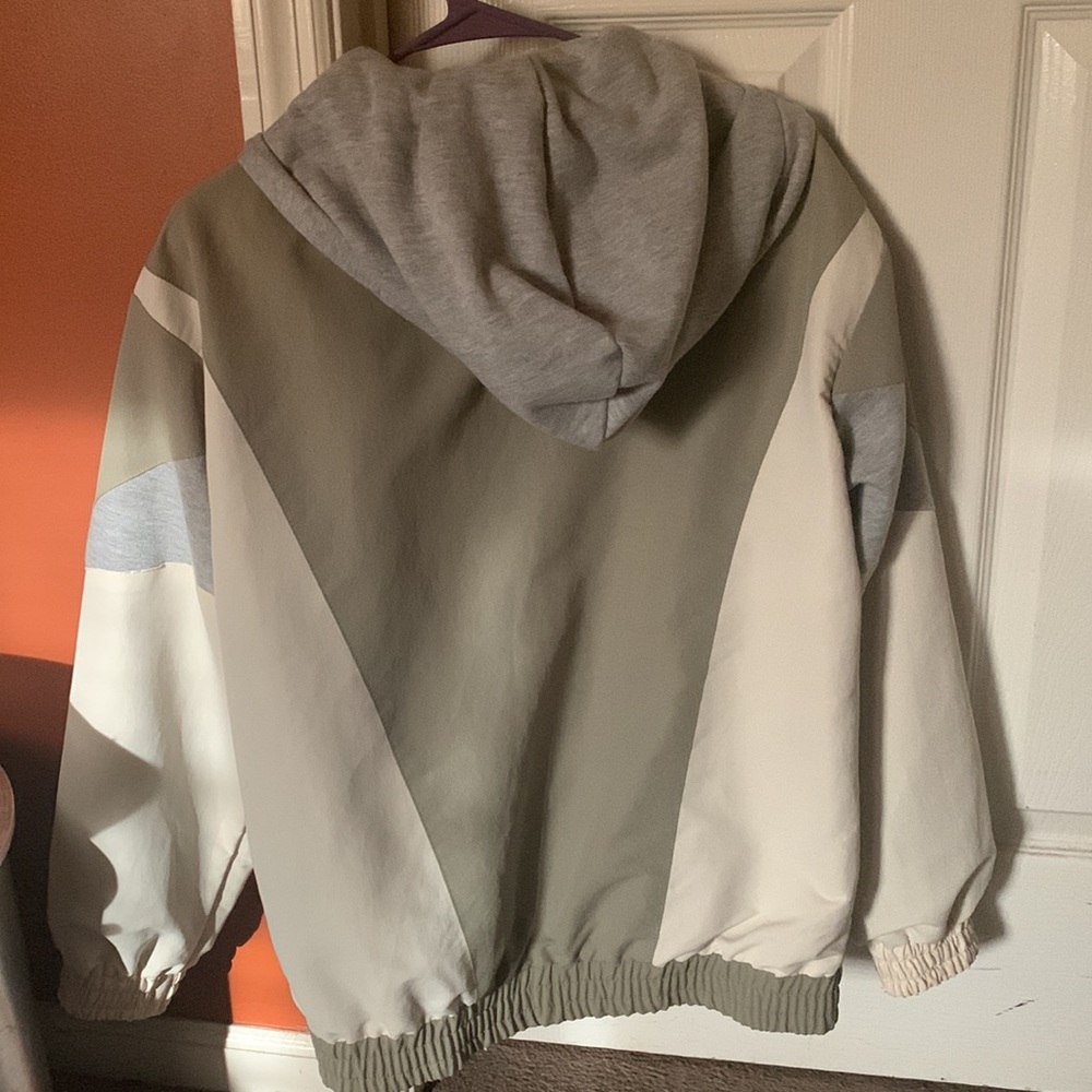 Jacket - Picture 2 of 3